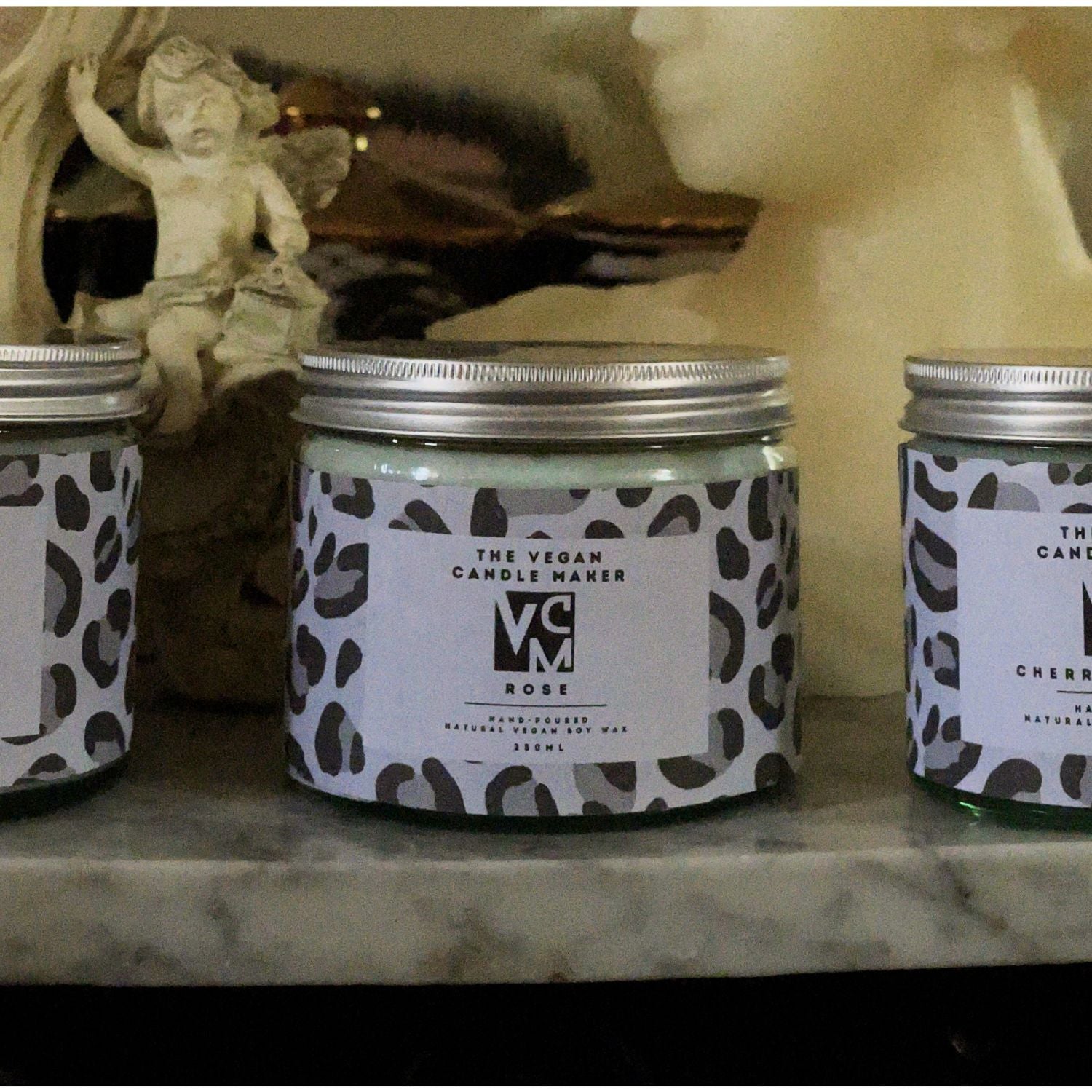 THE VEGAN CANDLE MAKER