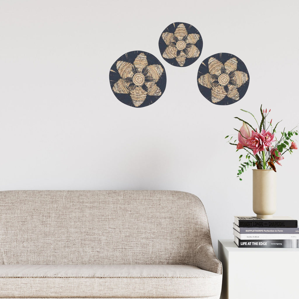 Set of Three Seagrass Bowls Wall Art - Black Image 5